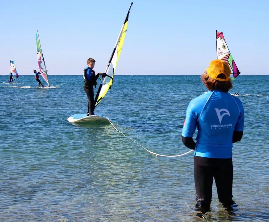 Windsurf en el Club de Playa de Almerimar