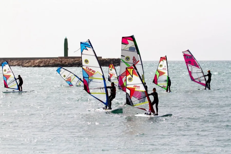 Windsurf frente a Almerimar
